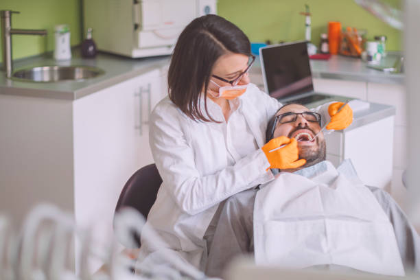 Best Cracked Tooth Emergency Dentist  in Englewood, FL